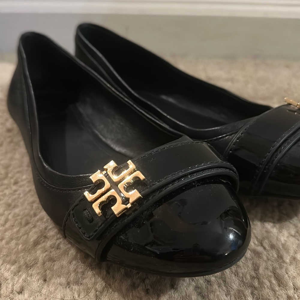 Tory Burch Leather Flats